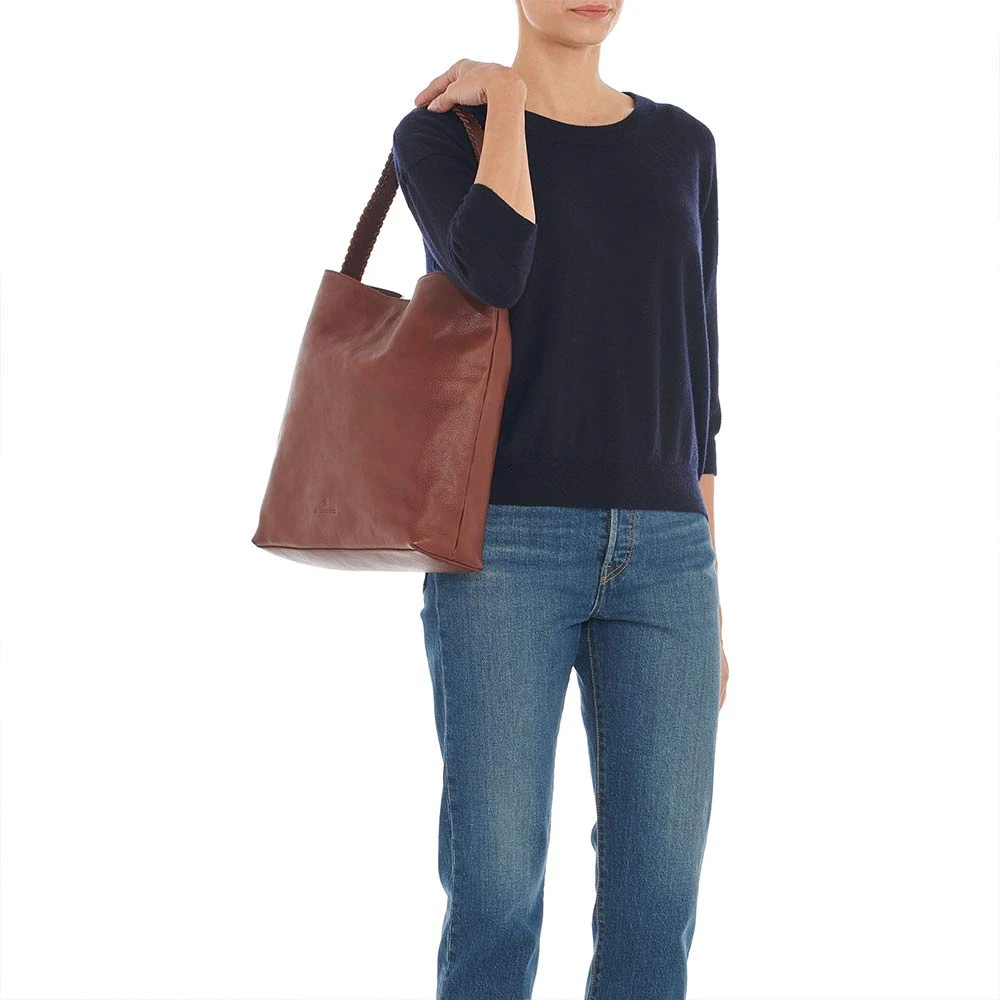 Il Bisonte - Sac Epaule La Fiaba - Noir 4 Il Bisonte - Sac Epaule La Fiaba - Noir – Image 2