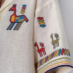 Etnodim - Chemise à Broderies Colorées - Crème 12 Etnodim - Chemise à Broderies Colorées - Crème -Mode Vêtements Magasin 4 a2a268bf bf8a 4c70 aaa1 745cf6a05d88