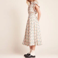 Trovata - Blouse Marianne - Beige 13 Trovata - Blouse Marianne - Beige -Mode Vêtements Magasin 4 bac42abd b181 4ae4 b130 f79848ac6501