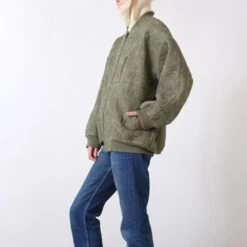 V De Vinster - Bombers Matelassé Fleurs - Kaki -Mode Vêtements Magasin 5 2f3254e5 01a5 4fda 9763 2cf279df786f