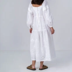 Etnodim - Robe Brodée En Lin - Blanc 13 Etnodim - Robe Brodée En Lin - Blanc -Mode Vêtements Magasin 6 4f8ece03 2167 434e 9806 51f0546a9d81