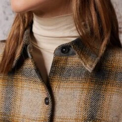 Diega - Surchemise Catelia - Beige 16 Diega - Surchemise Catelia - Beige -Mode Vêtements Magasin CATELIA 6