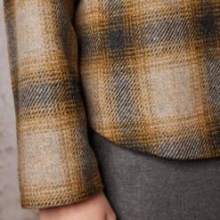 Diega - Surchemise Catelia - Beige 18 Diega - Surchemise Catelia - Beige -Mode Vêtements Magasin CATELIA 8