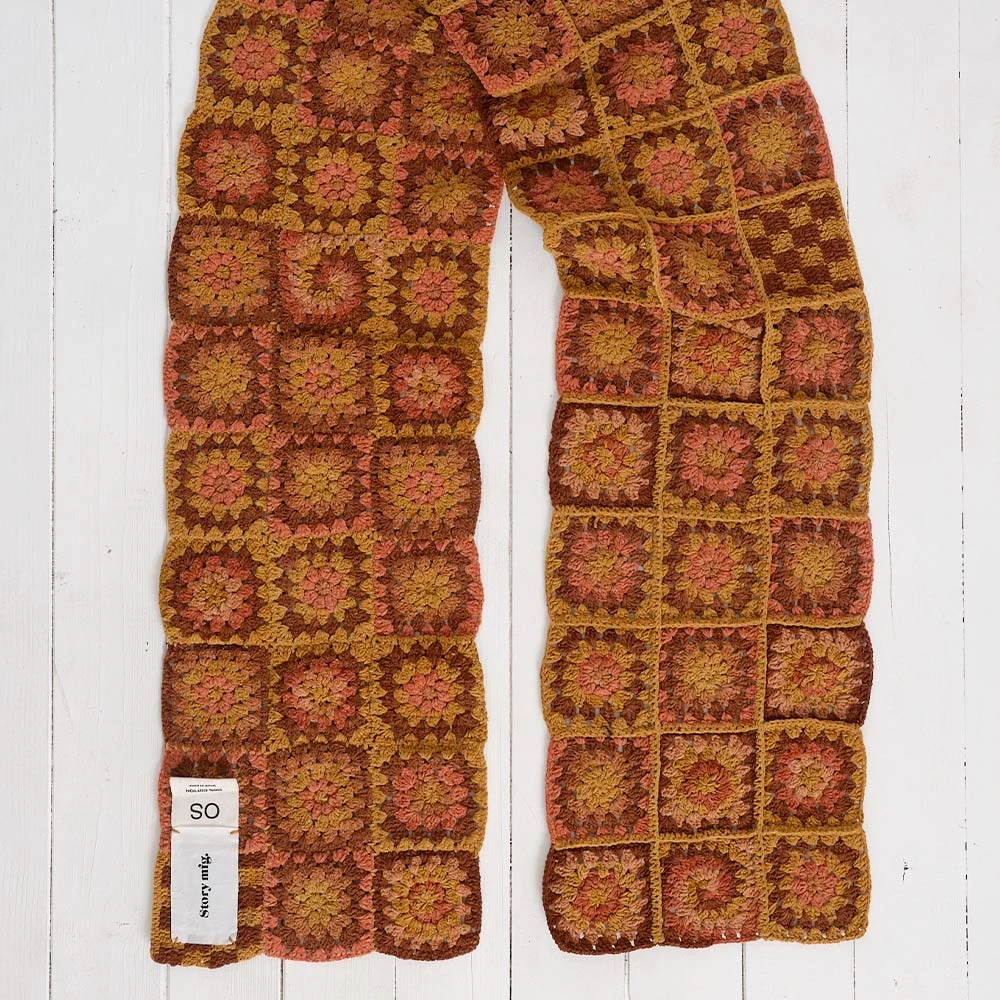 Story MFG - Echarpe En Crochet - Orange 4 Story MFG - Echarpe En Crochet - Orange – Image 2