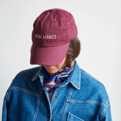 Casquette Unisexe Brodée Non Merci - Bordeaux