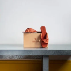 Thera's - Sandales Avec Noeud - Camel