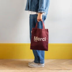 Merci - Tote Bag En Coton - Bordeaux & Crème -Mode Vêtements Magasin MERCI packshots 270623 0752