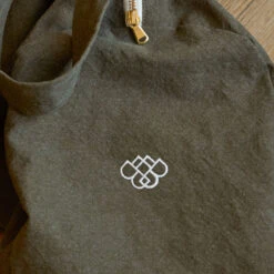 Rivedroite X Lili Barbery - Sac De Yoga - Vert Militaire -Mode Vêtements Magasin Merci 13 decembre 22 2270