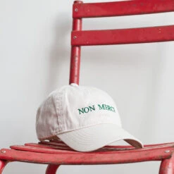 Casquette Unisexe Brodée Non Merci - Écru -Mode Vêtements Magasin NM Ecru