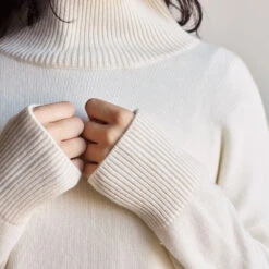 Merci - Pull Col Cheminée En Cachemire - Blanc Cassé -Mode Vêtements Magasin blanc de