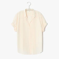 Xirena - Chemise Chaning - Beige -Mode Vêtements Magasin cehmise 2ec8ef7e 48b5 42fd 964b 537b903bda4c