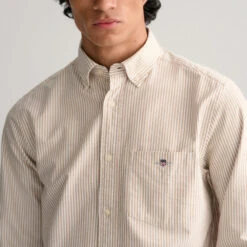 GANT - Chemise à Rayures Banker - Marron 11 GANT - Chemise à Rayures Banker - Marron -Mode Vêtements Magasin chemise13 c4f4d487 8fcd 4ea9 9e95 a11c7604a480