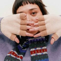 Howlin' -Mitaines No Fingers In There - Beige -Mode Vêtements Magasin gants1 7eca5abf aef6 4c7a abf6 d79af0a3c823