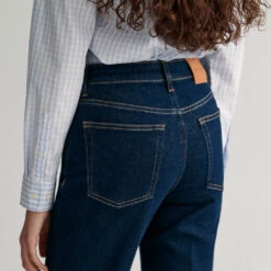 GANT - Jeans Slim évasé - Bleu Foncé -Mode Vêtements Magasin jeans2 2022c9cc 62d1 4c0a 9064 dbbc9f49c720