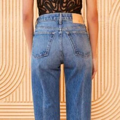 ULLA JOHNSON Ulla Jonhson - Jeans Daphne - Bleu -Mode Vêtements Magasin jeans3 4b2ec1a2 8a08 4633 85e5 a0264eca08ab