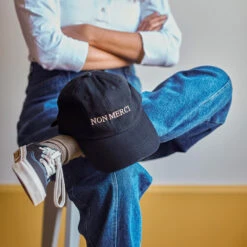Casquette Unisexe Brodée Non Merci - Noir