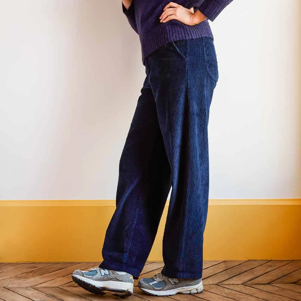 Merci - Pantalon En Velours Côtelé - Bleu Marine 4 Merci - Pantalon En Velours Côtelé - Bleu Marine – Image 2