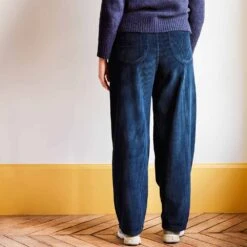 Merci - Pantalon En Velours Côtelé - Bleu Marine 8 Merci - Pantalon En Velours Côtelé - Bleu Marine -Mode Vêtements Magasin pants 9