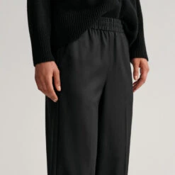 GANT - Pantalon Pull On Relaxed - Noir -Mode Vêtements Magasin pants3 aad1486f 63a9 4a5a a302 1a7cbc4d3203