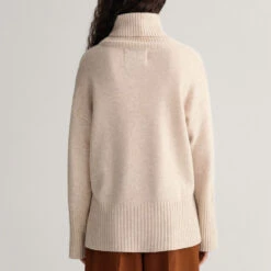 GANT - Pull Col Roulé Lounge - Beige -Mode Vêtements Magasin pull1 1354440b 35f5 43f3 ba46 a0ef97df912e