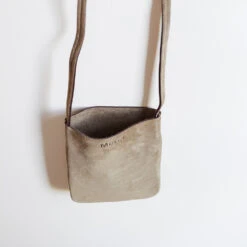 Merci - Sac En Daim - Truffle 20 Merci - Sac En Daim - Truffle -Mode Vêtements Magasin sac daim petit inside face 66033c74 1aff 49ec 80d7 4ec0d0b49b11