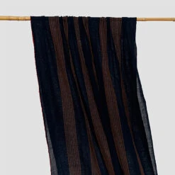 Lovat & Green - Echarpe Krall - Marine 7 Lovat & Green - Echarpe Krall - Marine -Mode Vêtements Magasin sacrf3