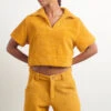 Simone Fan - T-shirt The Cropped Polo - Jaune