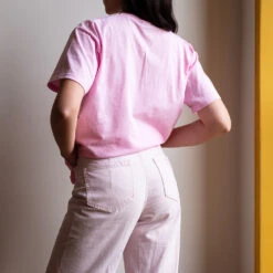 Merci- T-shirt Unisexe - Rose 7 Merci- T-shirt Unisexe - Rose -Mode Vêtements Magasin tshirt merci paris rose dos